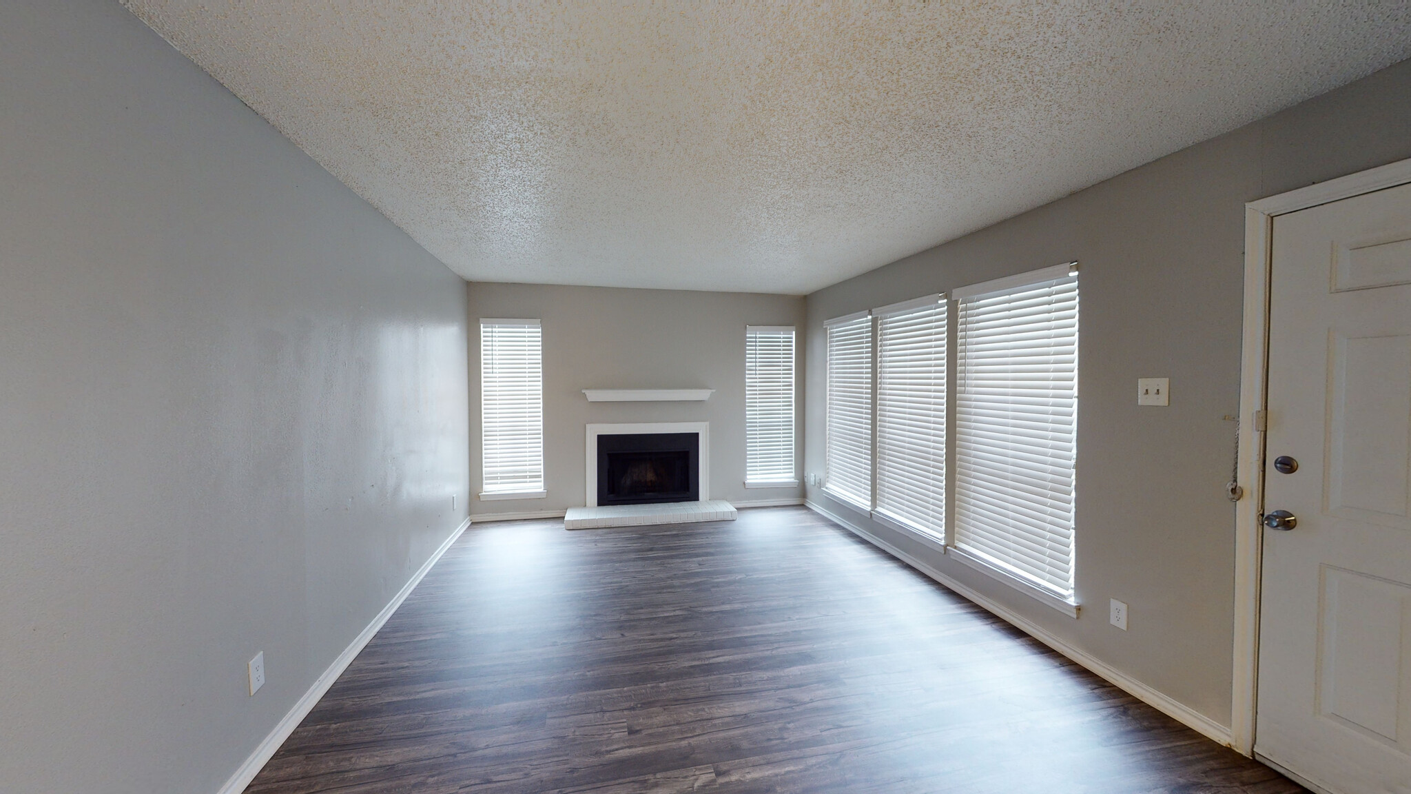 La Prada Apartment Homes La Prada Apartment Homes